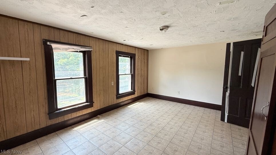 Photo - 85 Shaefer St