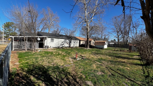 Photo - 1608 Glennen Dr