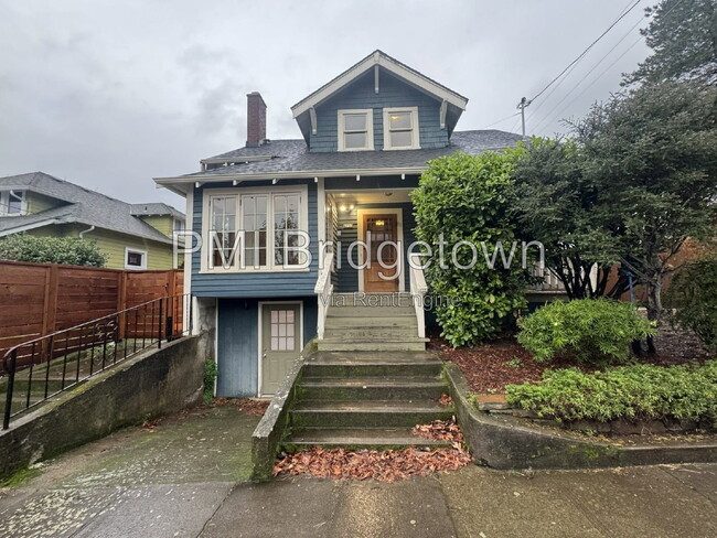 Building Photo - 4733 SE Yamhill St