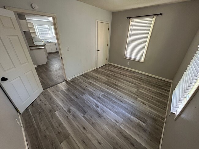 Photo - 3 bed/ 1 Bath