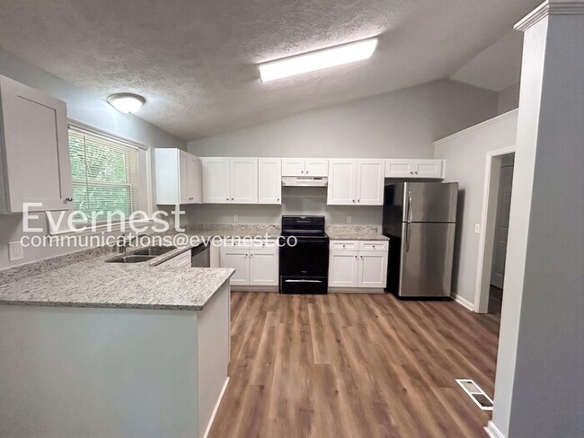 Photo - 3Bed/2Bath/Available Now!