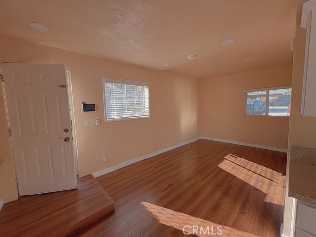 Photo - 1322 W 11th St