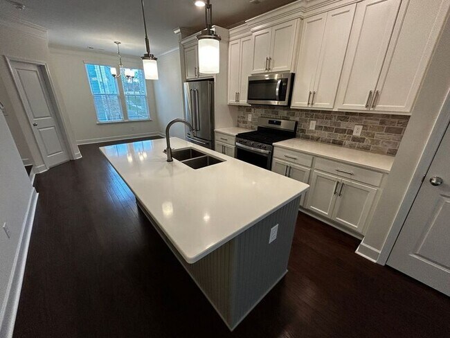 Photo - 139 Burkitt Commons Ave