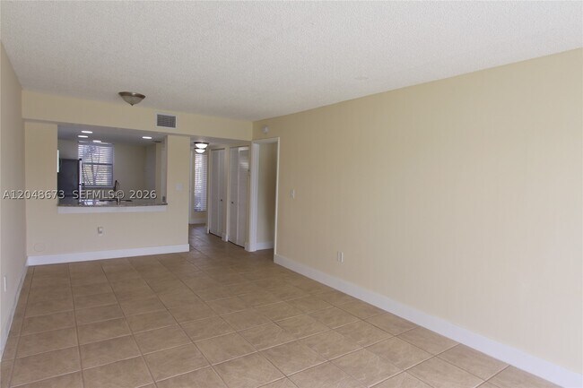 Photo - 5200 NW 31st Ave Unit 103