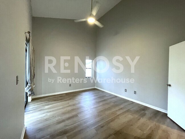 Photo - Amazing Sunsets 2/2 Tarpon Springs Condo in Waterfront Property