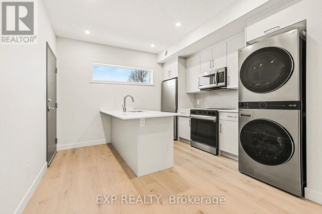 Photo - 79 Marquette Ave Unité 5