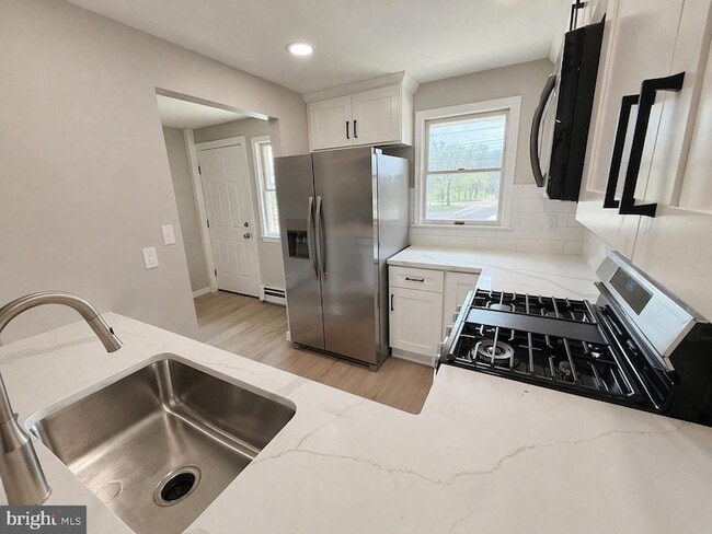 Photo - 359 Whites Rd