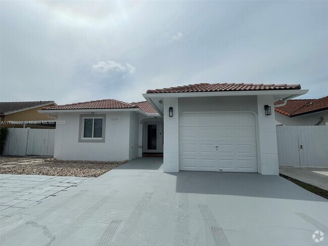 Building Photo - 18254 SW 143rd Pl Rental