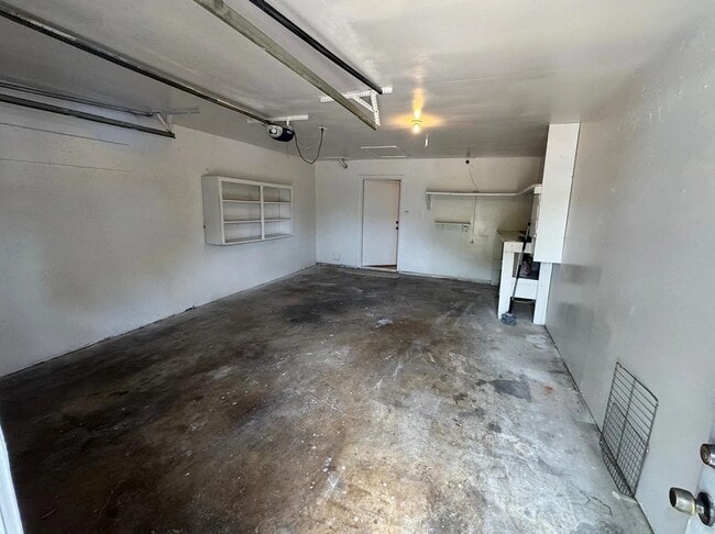 Photo - 2109 W Walnut St