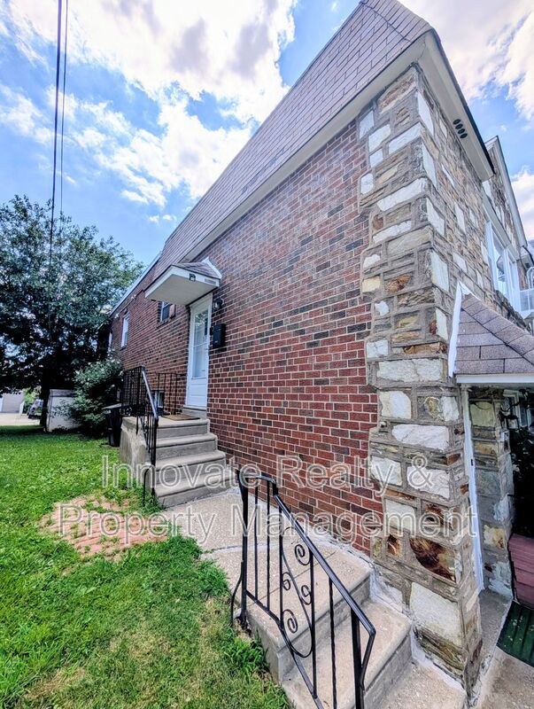 Building Photo - 1714 Loney St