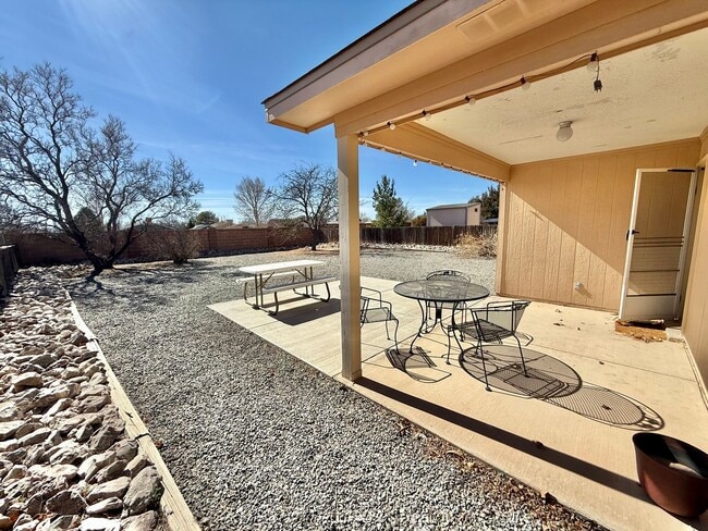 Photo - Beautiful Updated 3 Bedroom / 2 Bathroom Home in Prime Rio Rancho Location