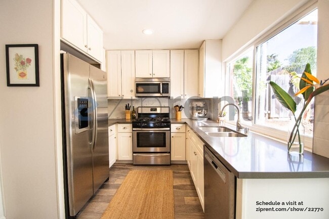 Photo - 189 Calle Guernica