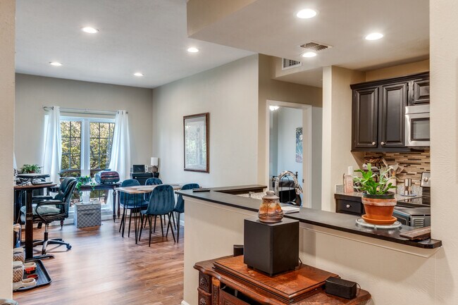 Photo - 8601 Park Ln Unit 624