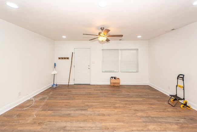 Photo - 4 Bedroom 2 Bath Home in Pinewood Vista - North Charleston