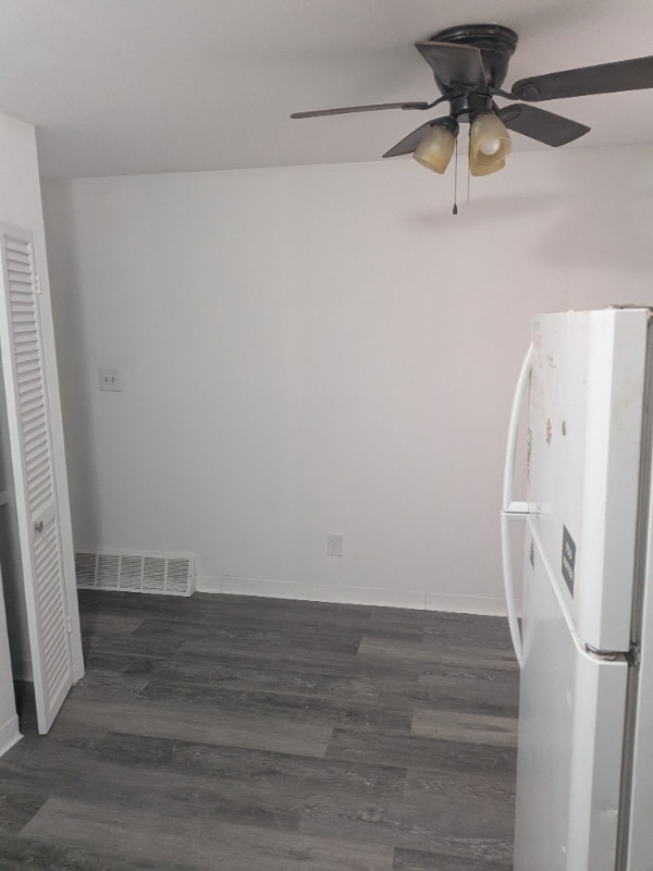 Photo - 2347-2349-2349 Linden Ave