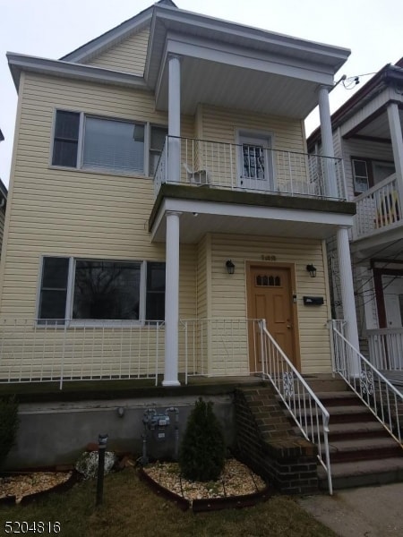 Building Photo - 163 Meade Ave Unit 1