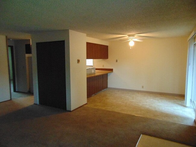 Photo - Marsh2 Unit 13709