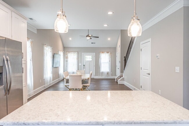 Photo - 315 Mashie Ct