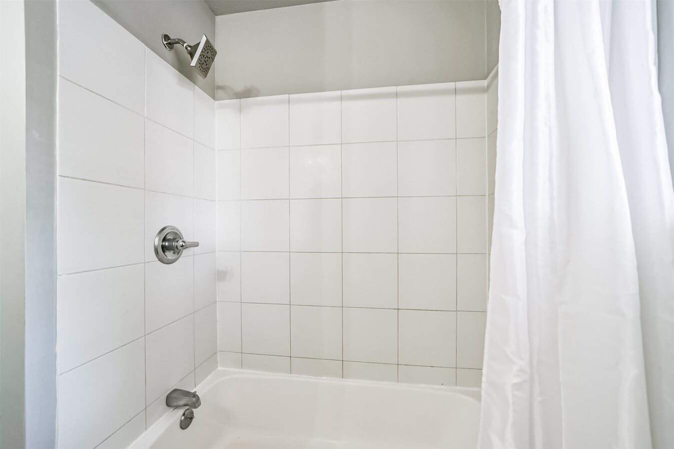 Photo - 610 S Belknap St