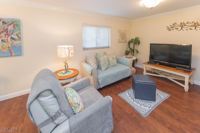 Photo - 595 93rd Ave N