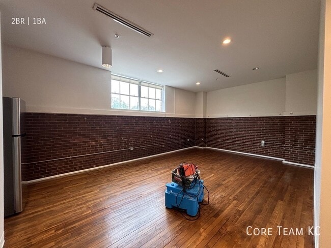 Photo - 1810 Madison Ave Unidad D-105