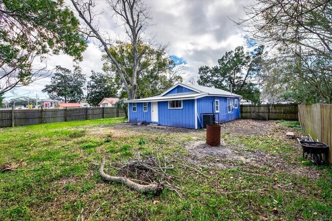 Photo - 531 New Berlin Rd