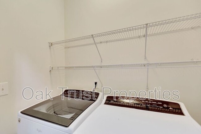 Photo - 3019 Candela Grove Dr