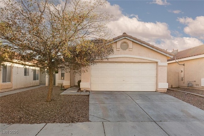 Photo - 8109 Defiance Ave