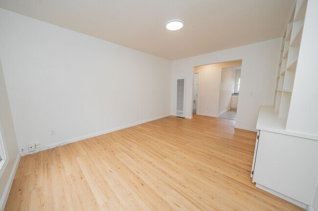 Photo - Live Where Berkeley Comes Alive - Steps from Park, Café, and BART Unit 2125