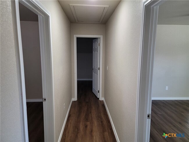 Photo - 507 Stringer St Townhome