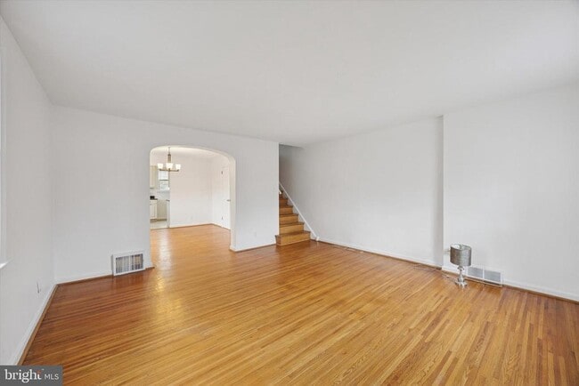 Photo - 519 Acorn St