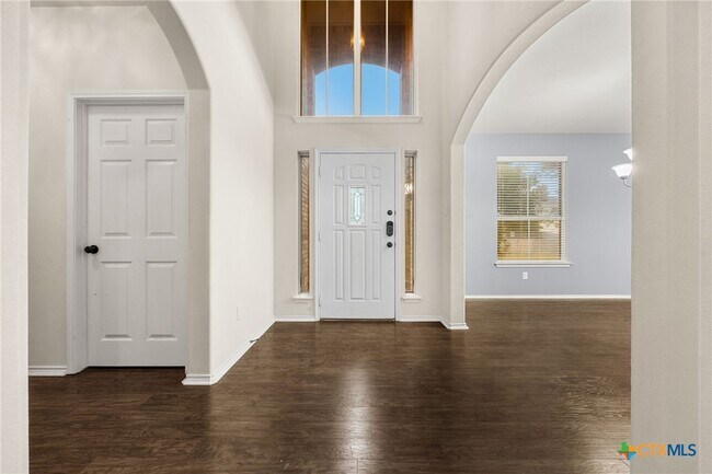 5101 Birmingham Cir