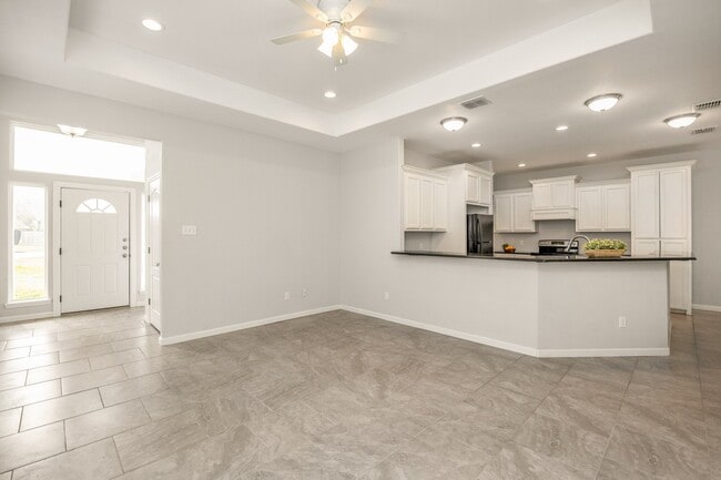 Photo - 1638 Clare Dr Unidad B