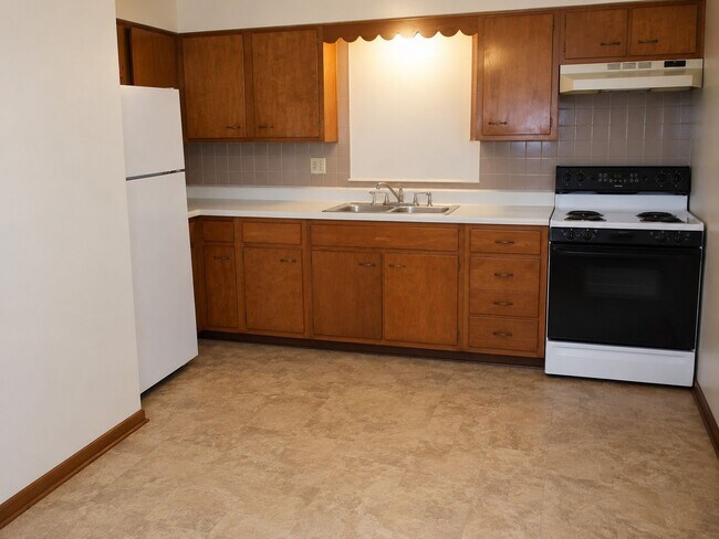 Photo - 3502 - 12 Plum Street Unidad 3508 Plum Street Erie PA 16508
