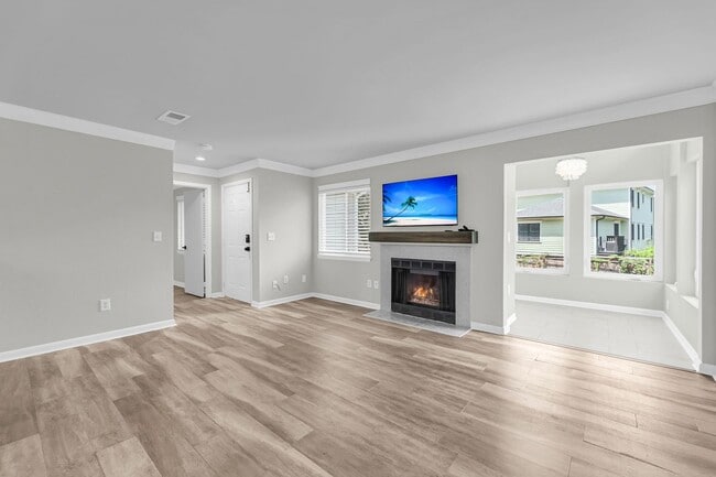 Photo - Fully Renovated 2BR/2BA with Sunroom Minutes from Waterfront Park & Ravenel Bridge Unit 11