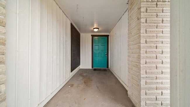Photo - 2012 Sandy Knoll Dr