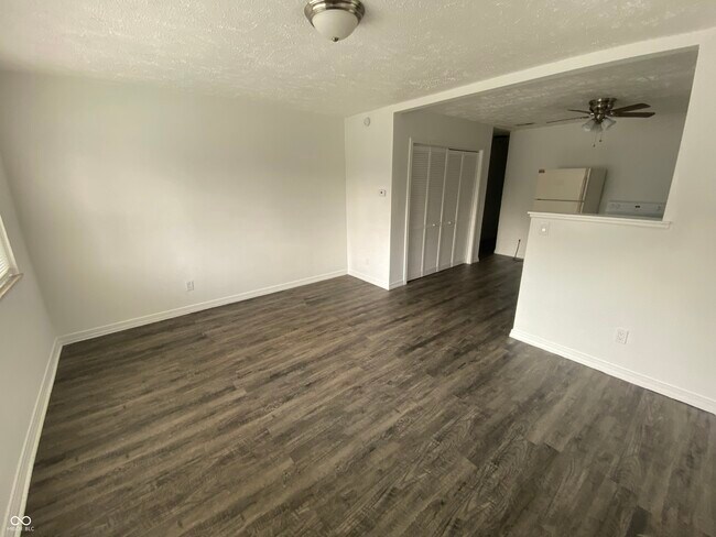 Photo - 621 N Oxford St