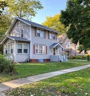 Photo - 605 S Prairie St