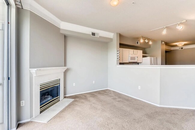 Building Photo - Spacious 2-Bedroom, 2-Bath Condo with Community Gym in Superior
