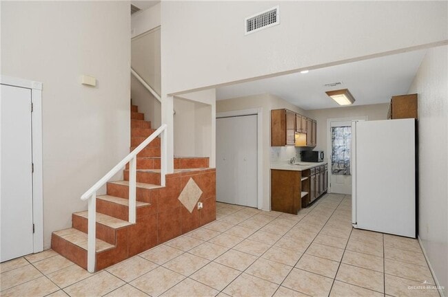 Photo - 14 Evergreen Ave
