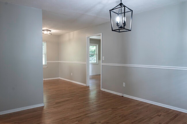 Photo - 103 Robleigh Dr