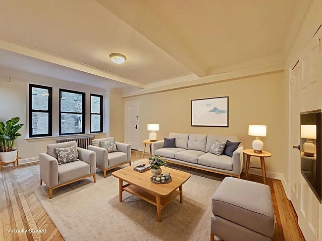 Building Photo - 207 E 83rd St