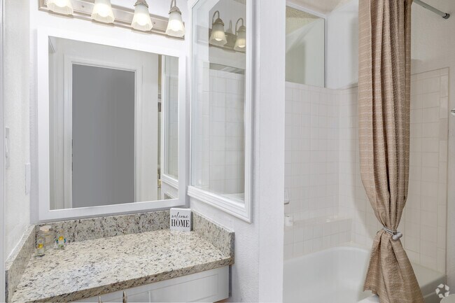 Ashling 1BR, 1BA - 750SF