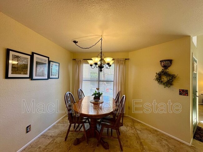 Photo - 5001 E Mesquite Wood Ct