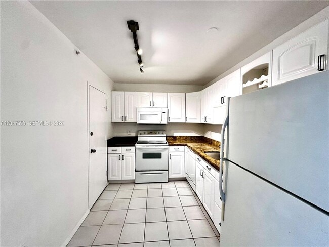 Photo - 400 Kings Point Dr Unit 714
