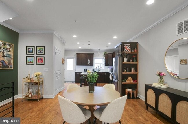 Photo - 1715 N Howard St