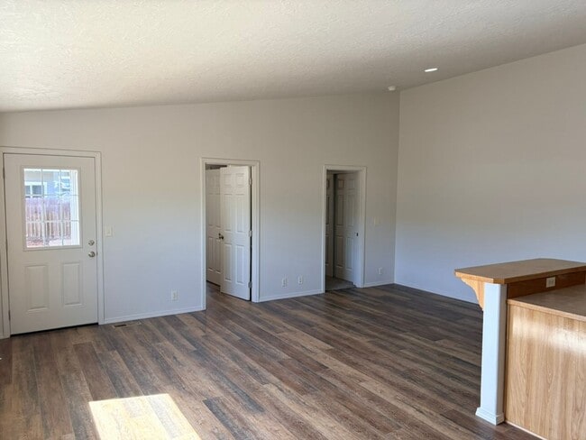Photo - 16697 Shaw Pine Ct