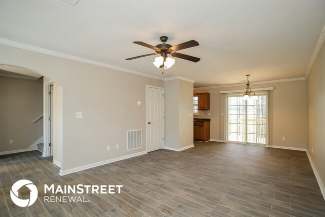 Photo - 70 Gilliam's Xing SW