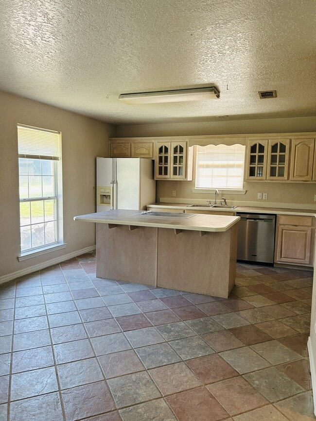 Photo - 11320 Allen Rd