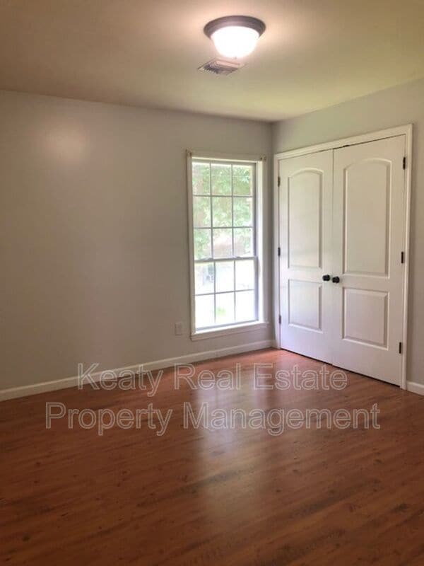112 Vieux Orleans Cir